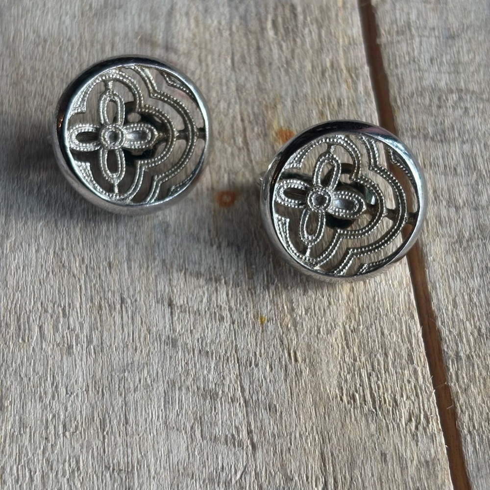 Vintage Crown Trifari Clip Earrings